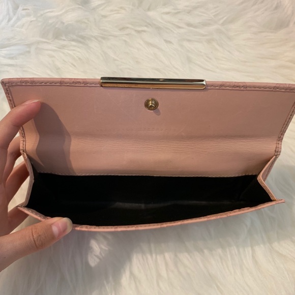 GUCCI WALLET - Picture 3 of 7